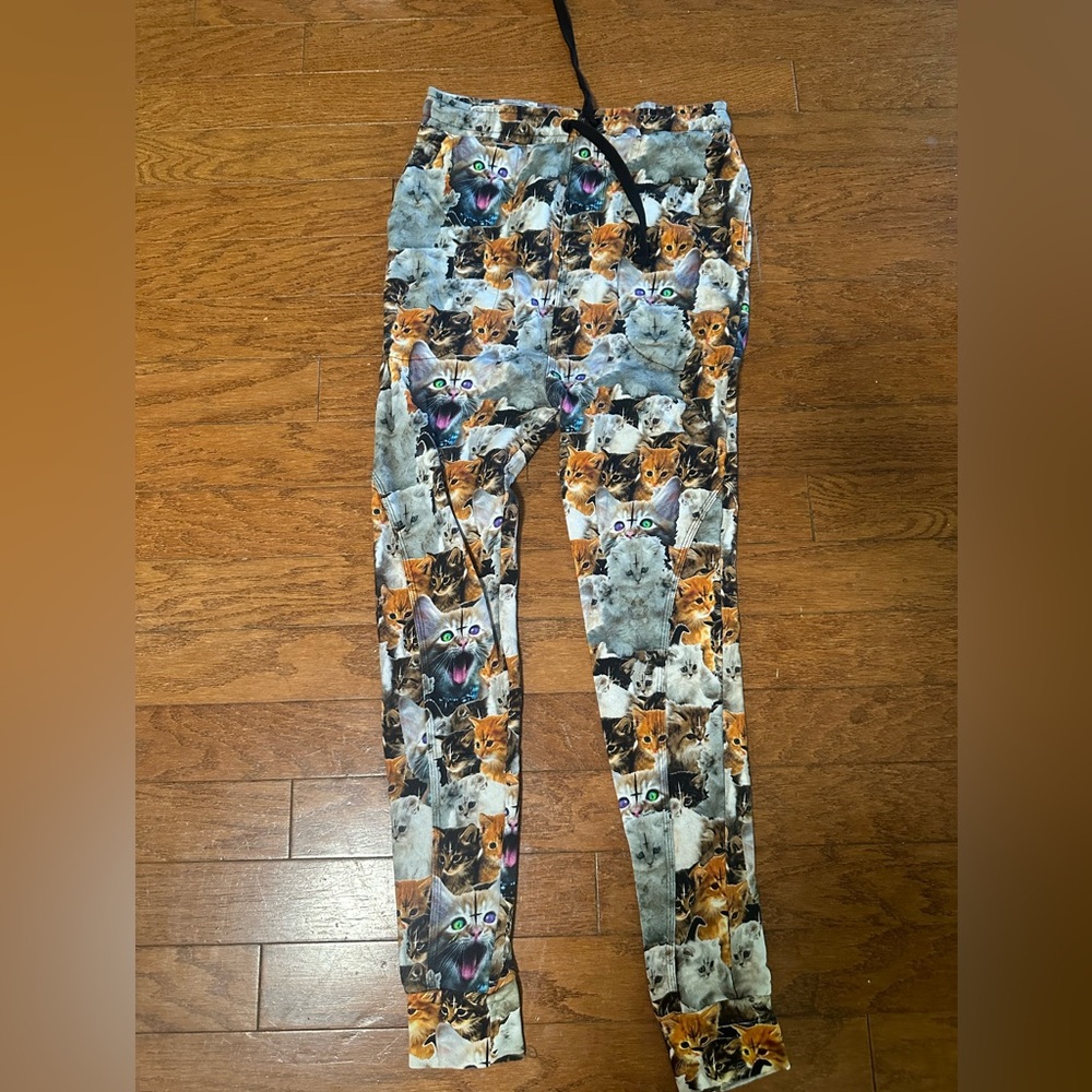 Abandon ship evil kitty pants